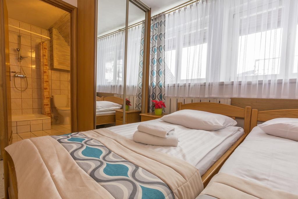 Pensjonat Adria Zakopane Buitenkant foto